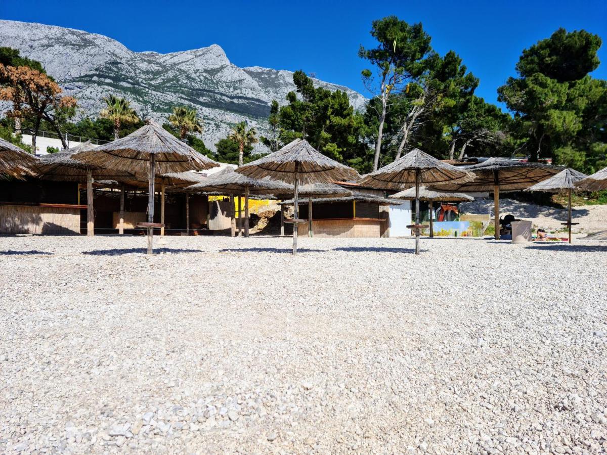 Apartment Ivona With Beautiful Seaview Makarska Buitenkant foto