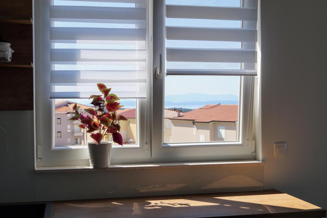 Apartment Ivona With Beautiful Seaview Makarska Buitenkant foto