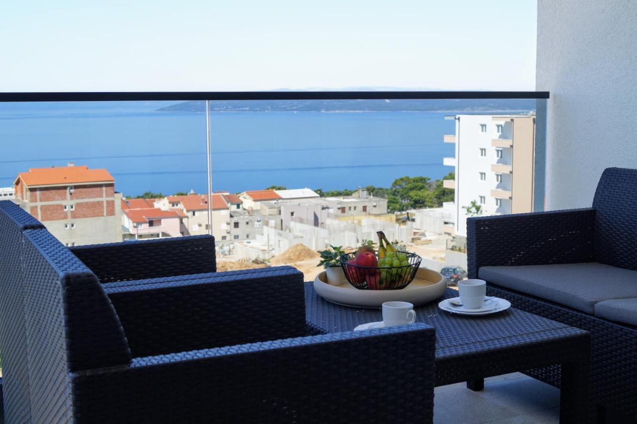 Apartment Ivona With Beautiful Seaview Makarska Buitenkant foto